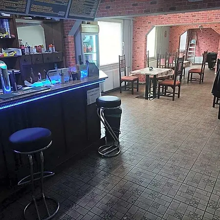 Frank's Truck Parking & Diner